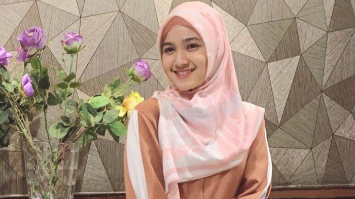cut-syifa-mengaku-emosi-tenaganya-banyak-terkuras-saat-beradegan-di-sinetron-tajwid-cinta_4de5df2.jpg